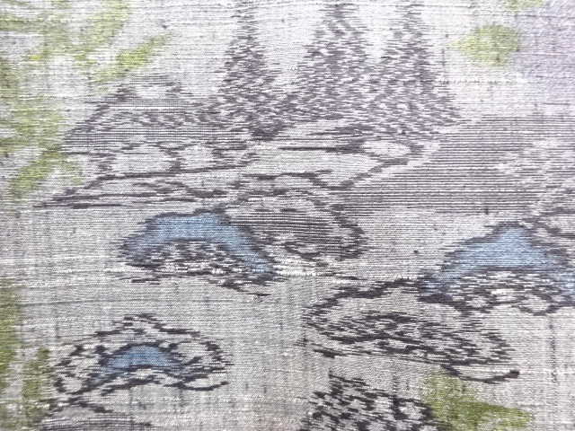  アンティーク　松菊模様織り出し手織り紬着物